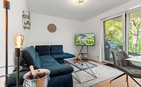 Lit Living Deluxe Apartments Woerth - Parking - Box Spring - Bbq - Balcony
